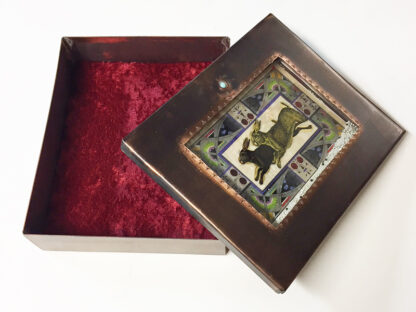 Running Rabbits Box - Image 2